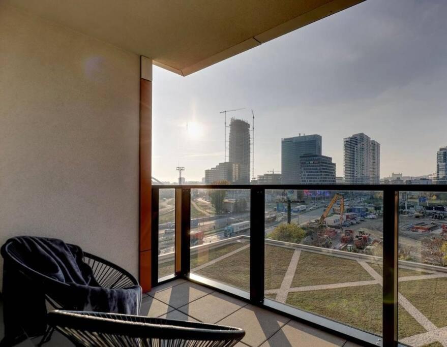 Klinger Apartment Братислава Экстерьер фото